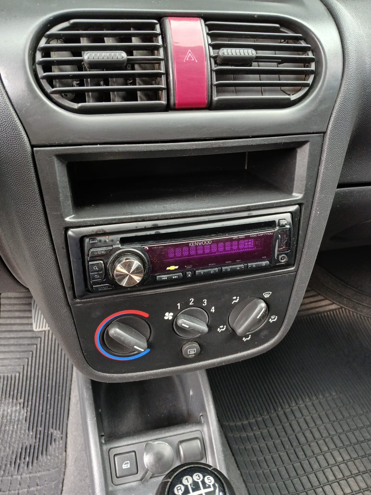 Chevrolet Corsa Hatch Maxx 1.4 2012 Economia, Potência E Estilo Com Rodas Esportivas!