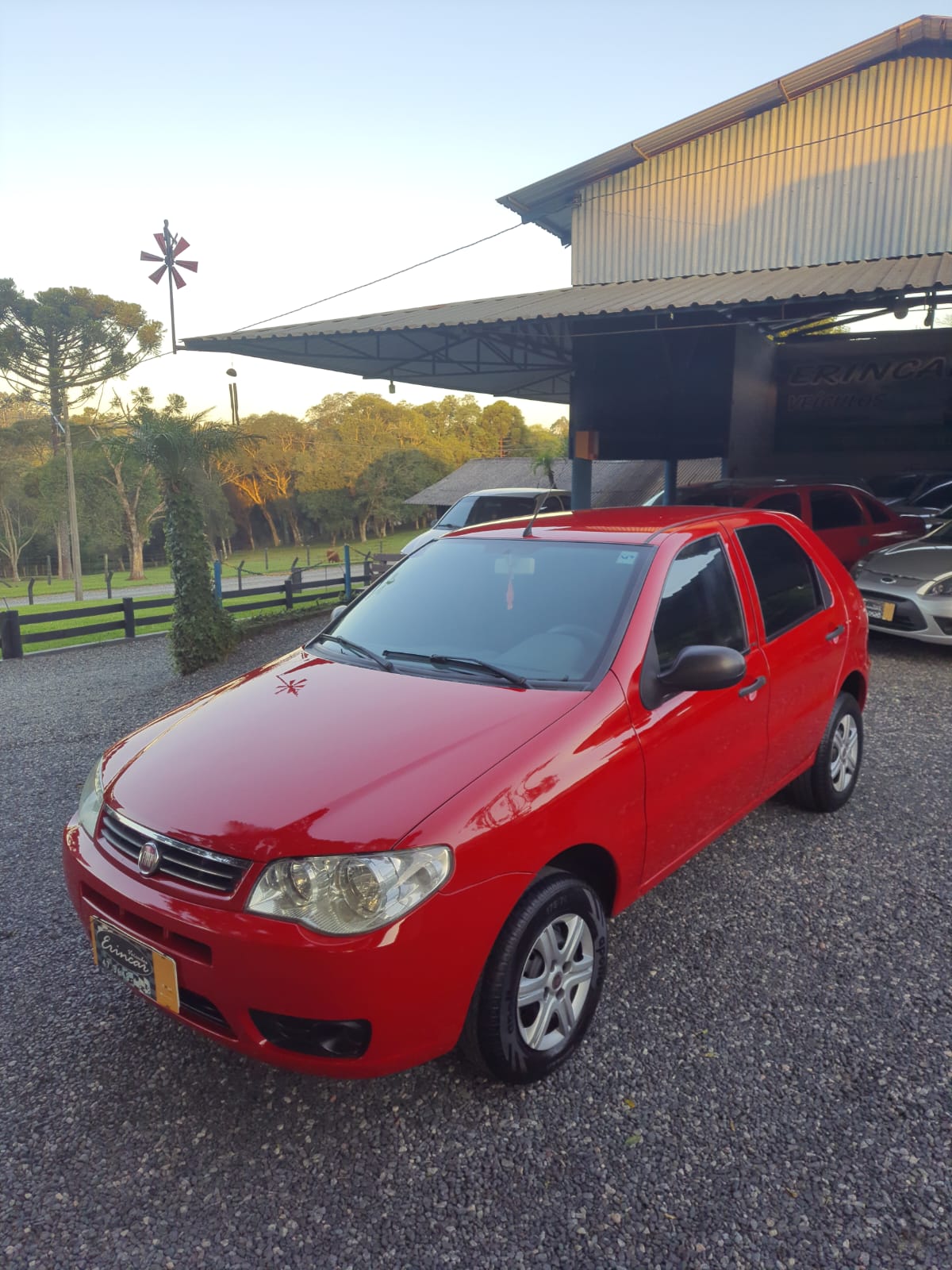 Fiat Palio Celebration Fire 1.0 2014 | Completo De Tudo: O Equilíbrio Perfeito Entre Conforto E Econ