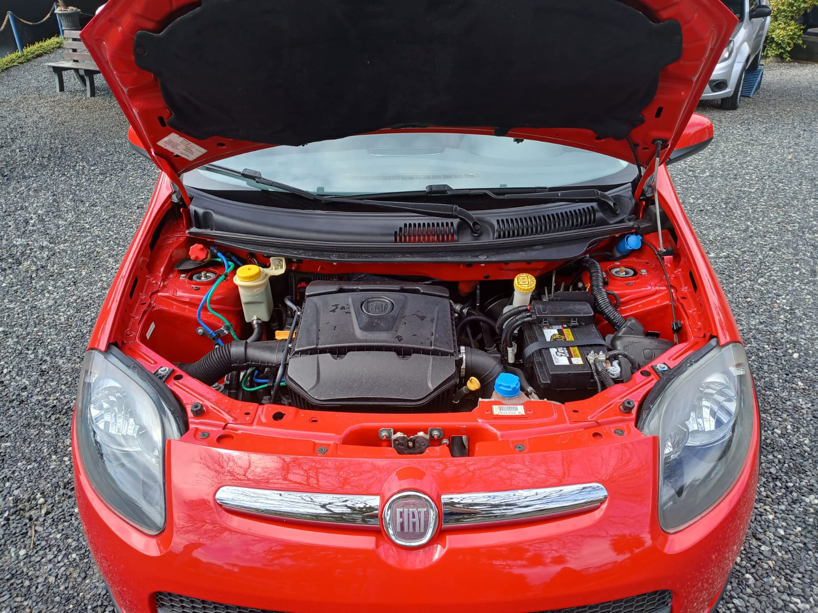 Fiat Palio Sporting 1.6 2014 - Esportividade, Segurança E Potência E-Torq!